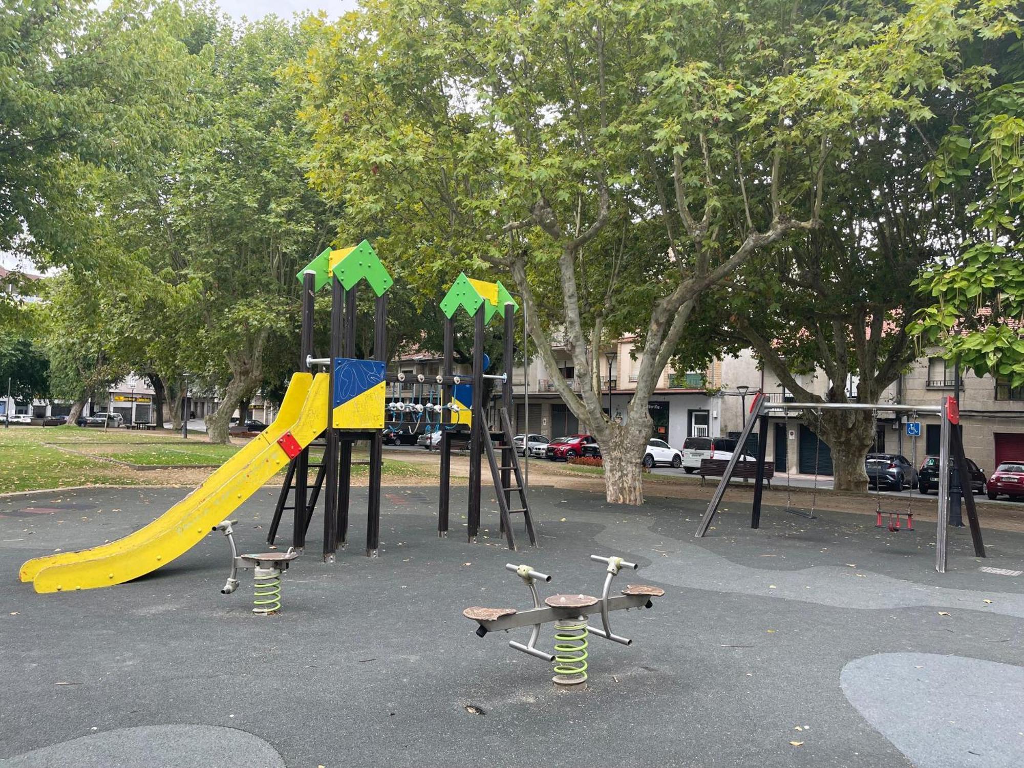 Piso Vacacional Familiar En Verín Kültér fotó